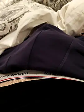 mattiacock5 online show from 12-19-25, 06:04