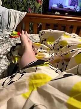 Snapshot of Taboo-Lou chatting on 01-11-26, 08:36 Taboo-Lou online show from 01-11-26, 08:36