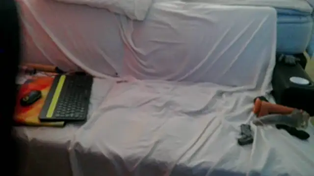 Luv2SuckBWC92 online show from 10-25-25, 05:19