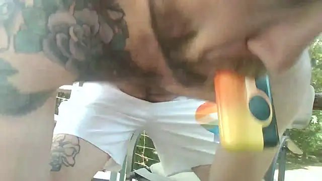 Luv2SuckBWC92 online show from 04-22-26, 04:41