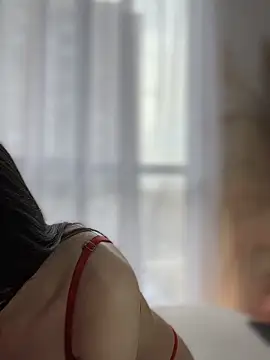 Sofi Leal online show from 10-06-25, 12:02