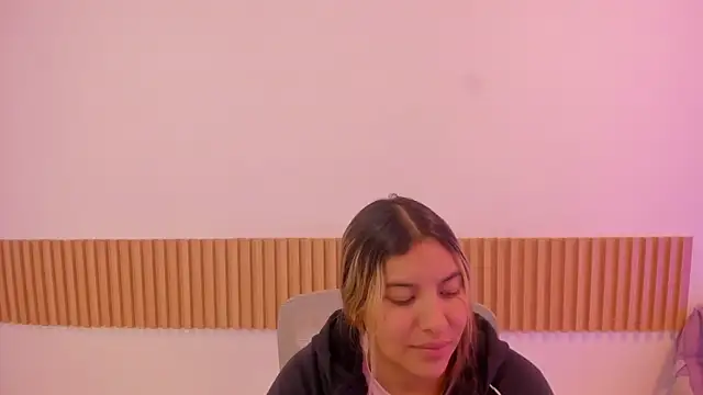 OliviaSweett online show from 07-20-26, 08:22