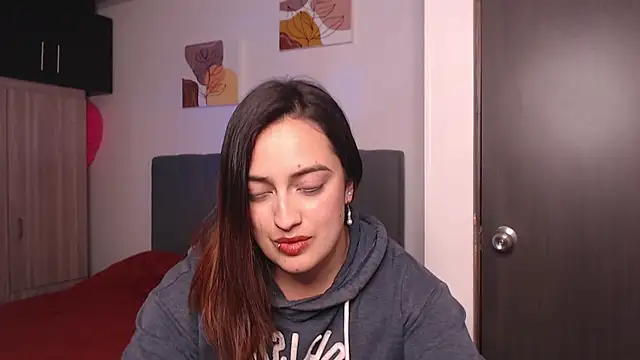 Meggan n online show from 10-16-25, 04:24