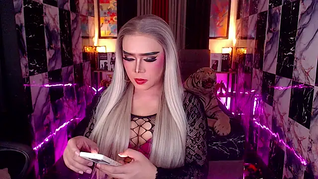 Seductivemeganxx online show from 01-17-26, 07:13