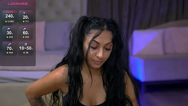 EmaHallee online show from 09-23-25, 06:38