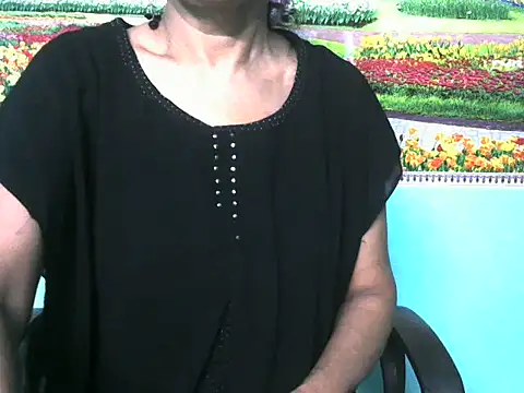 Snapshot of Lovely_bhabhi143 chatting on 04-06-26, 06:03 Lovely bhabhi143 online show from 04-06-26, 06:03