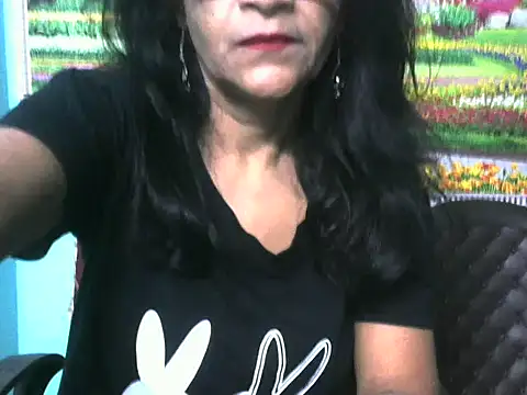 Snapshot of Lovely_bhabhi143 chatting on 04-18-26, 06:06 Lovely bhabhi143 online show from 04-18-26, 06:06