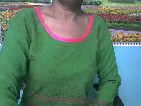 Snapshot of Lovely_bhabhi143 chatting on 05-05-26, 06:10 Lovely bhabhi143 online show from 05-05-26, 06:10