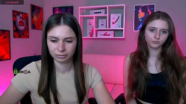 Snapshot of nekky_mouse chatting on 09-19-25, 07:58 nekky mouse online show from 09-19-25, 07:58