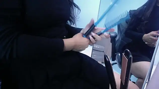 victoria hernandez t  online show from 11-01-25, 01:02