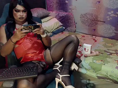 xxXMissCessXxx online show from 09-11-25, 02:17