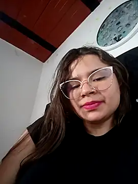Snapshot of Isa_Acosta chatting on 09-19-25, 09:26 Isa Acosta online show from 09-19-25, 09:26