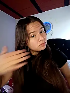 Snapshot of Isa_Acosta chatting on 10-01-25, 01:50 Isa Acosta online show from 10-01-25, 01:50