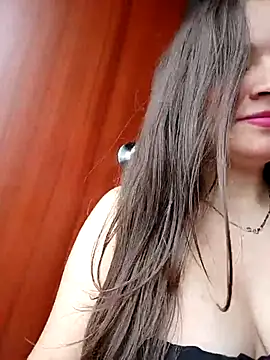 Snapshot of Isa_Acosta chatting on 10-02-25, 02:02 Isa Acosta online show from 10-02-25, 02:02