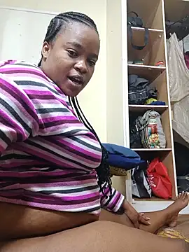 Snapshot of AfricanPopi chatting on 06-07-26, 09:51 AfricanPopi online show from 06-07-26, 09:51