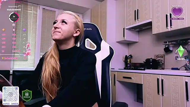 Snapshot of space_danger chatting on 10-16-25, 05:08 space danger online show from 10-16-25, 05:08