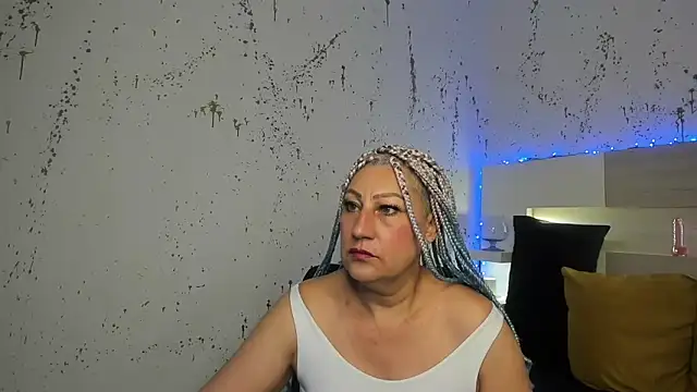 Snapshot of JaddeWalker chatting on 09-09-25, 11:32 JaddeWalker online show from 09-09-25, 11:32