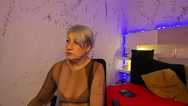 Snapshot of JaddeWalker chatting on 11-07-25, 11:21 JaddeWalker online show from 11-07-25, 11:21