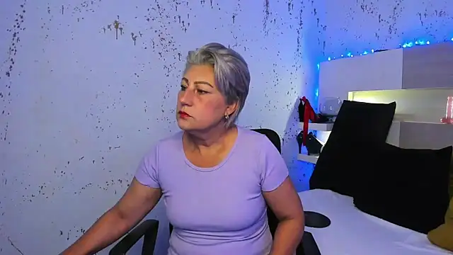 Snapshot of JaddeWalker chatting on 11-22-25, 11:20 JaddeWalker online show from 11-22-25, 11:20