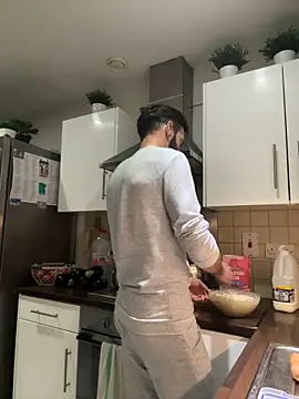 Michel huge online show from 10-27-25, 06:45