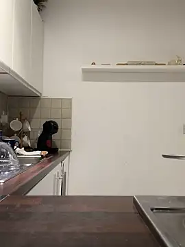 Michel huge online show from 11-04-25, 07:29