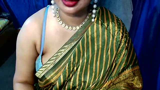 QUEEN SAKHI- online show from 04-05-26, 03:53