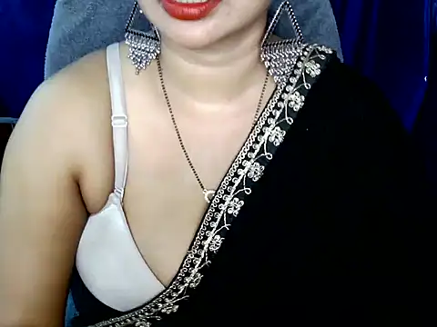 QUEEN SAKHI- online show from 05-05-26, 06:16