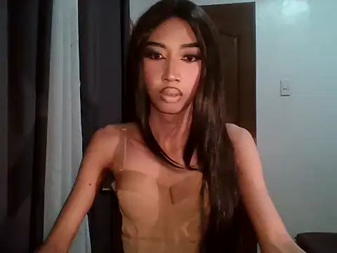 Snapshot of YourTiffanyX chatting on 06-11-26, 07:56 YourTiffanyX online show from 06-11-26, 07:56