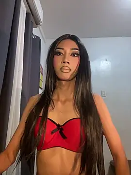 YourTiffanyX online show from 07-03-26, 04:46
