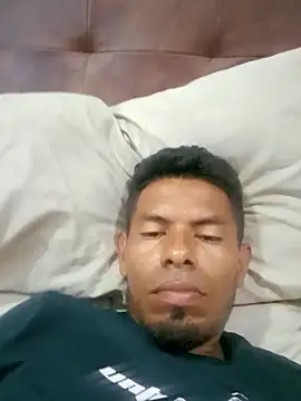 MI GERALD online show from 11-23-25, 04:18