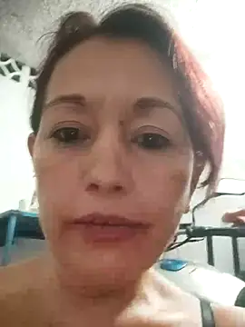 Snapshot of marinita13 chatting on 09-20-25, 02:56 marinita13 online show from 09-20-25, 02:56