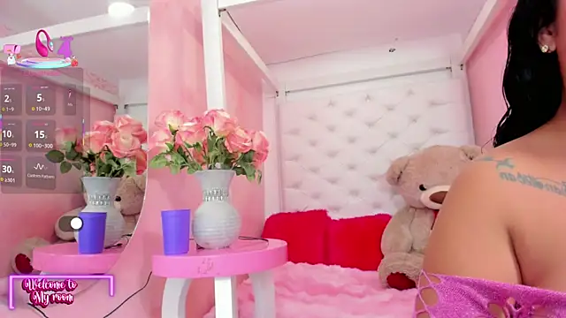 samantamilk6 online show from 09-10-25, 06:19