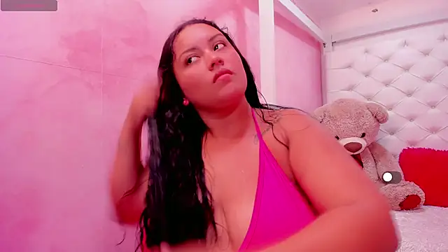 samantamilk6 online show from 10-19-25, 05:13