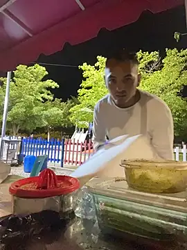 Alejand276765 online show from 10-15-25, 03:28