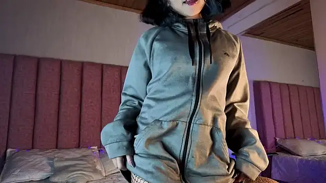 TerumiKitty online show from 01-05-26, 09:40