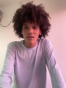 Snapshot of Max_Rain chatting on 10-09-25, 07:56 Max Rain online show from 10-09-25, 07:56