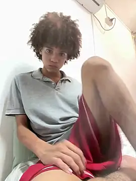 Snapshot of Max_Rain chatting on 04-17-26, 12:24 Max Rain online show from 04-17-26, 12:24