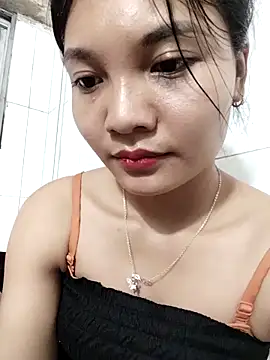 Duyen02 online show from 10-11-25, 05:22