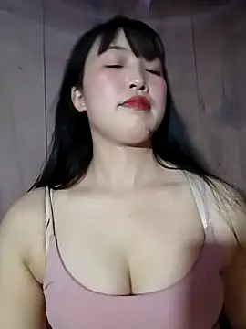 Snapshot of dimny_sex chatting on 10-27-25, 04:00 dimny sex online show from 10-27-25, 04:00