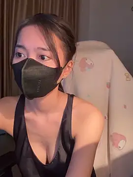 Snapshot of _Meimeibaby_ chatting on 05-08-26, 10:42 Meimeibaby online show from 05-08-26, 10:42