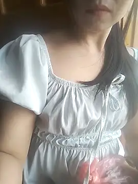 Snapshot of Tiyir597 chatting on 04-22-26, 03:42 Tiyir597 online show from 04-22-26, 03:42