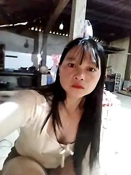 Snapshot of Tiyir597 chatting on 05-04-26, 11:34 Tiyir597 online show from 05-04-26, 11:34