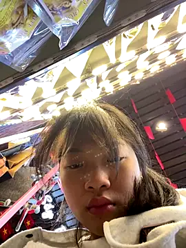 Phayphay77 online show from 09-11-25, 01:49