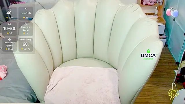 Rose Rosemary online show from 04-12-26, 01:21