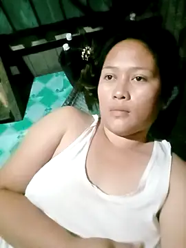 Snapshot of pretty_me092121 chatting on 10-29-25, 09:33 pretty me092121 online show from 10-29-25, 09:33