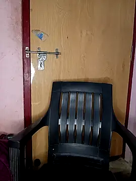 Jessi 25 online show from 11-13-25, 05:56