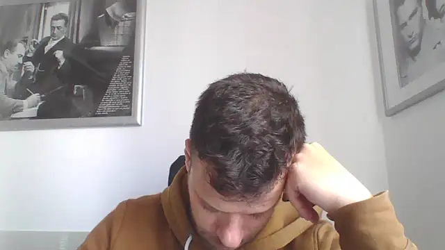 Snapshot of FROCETTO93 chatting on 04-29-26, 06:17 FROCETTO93 online show from 04-29-26, 06:17