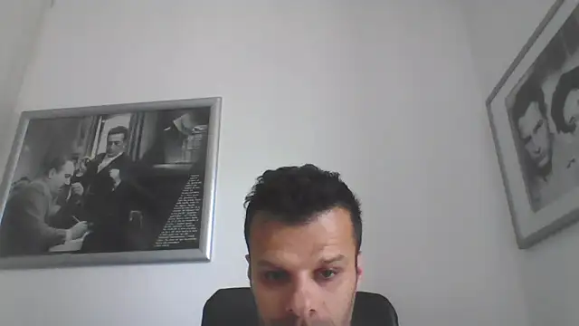 Snapshot of FROCETTO93 chatting on 05-12-26, 11:40 FROCETTO93 online show from 05-12-26, 11:40