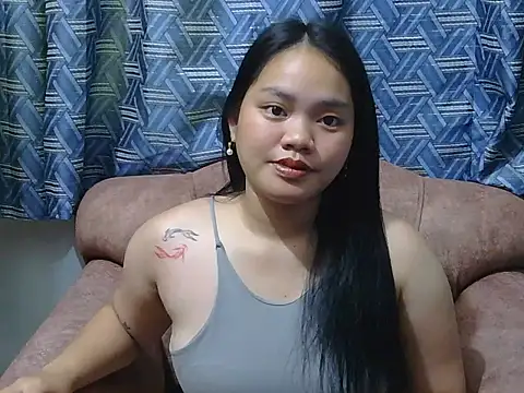 Snapshot of prettykrysgirl chatting on 04-26-26, 03:59 prettykrysgirl online show from 04-26-26, 03:59