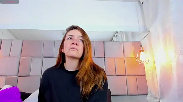 antoneella jones online show from 11-29-25, 12:52